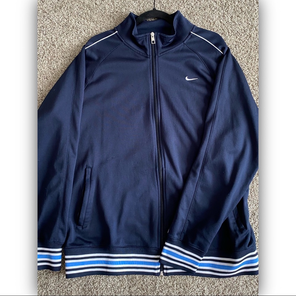 Men’s Nike sweater